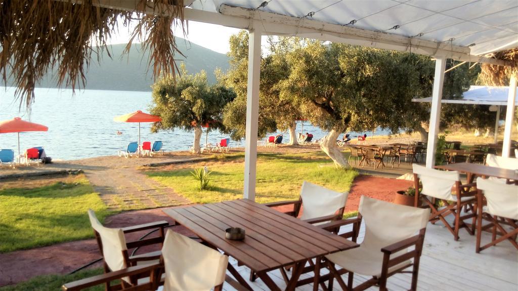 Waterfront Mediterranean Villa Skroponeria Ruang foto